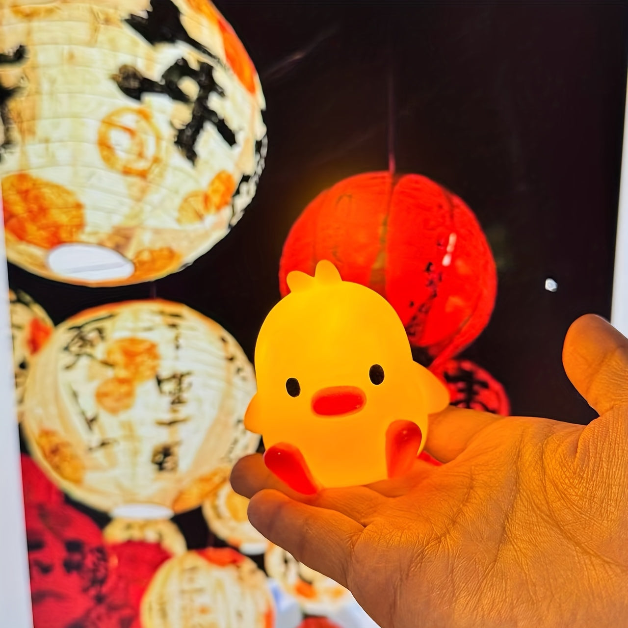 Yellow Duck LED Lamp, perfect for school, festivals, and gifting. Soft light, battery operated. Suitable for bedrooms, studies, and offices. Ideal Valentine's or birthday gift.