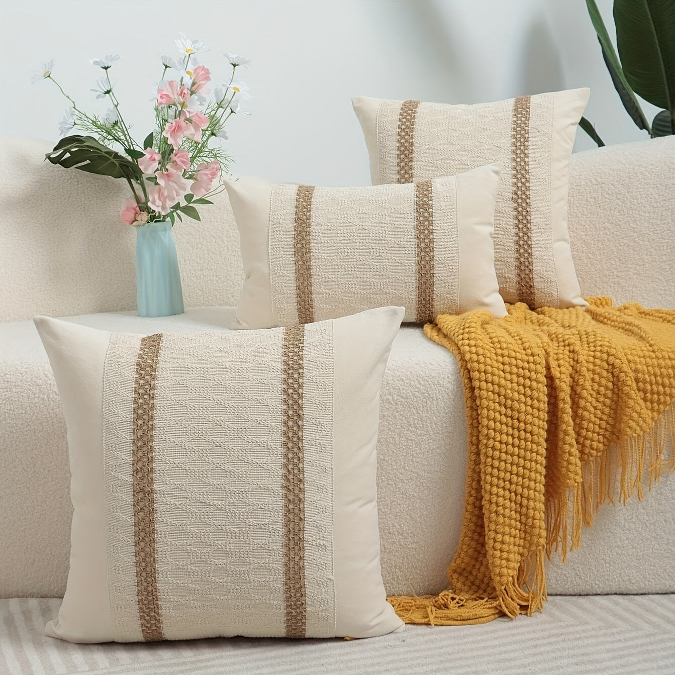 Transform your living space with our Bohemian Style Polyester Tassel Pillow Cover, offered in both Rectangular and Square shapes. Perfect for adding a touch of flair to your living room sofas, bedrooms, and bedside pillows.