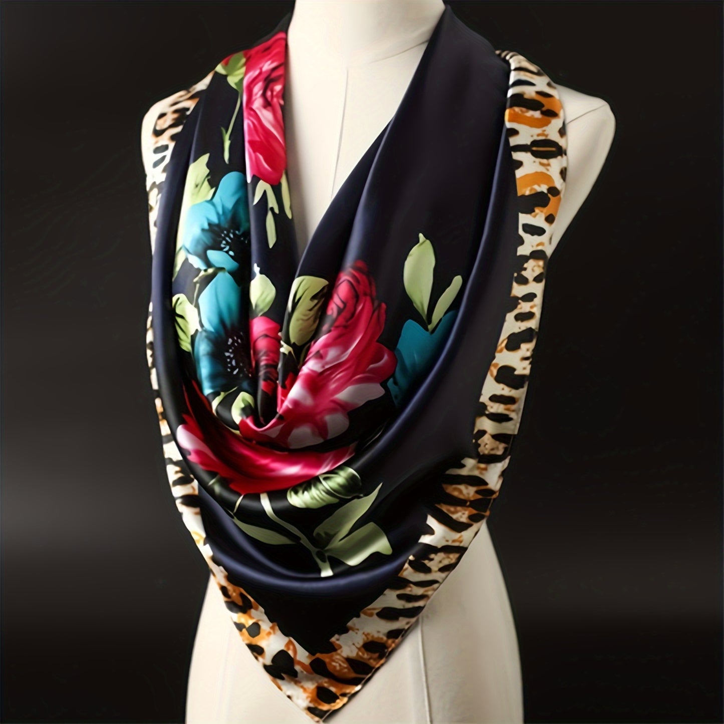 One 35.43 inch headscarf suitable for all seasons and occasions, including outdoor travel and sun protection.