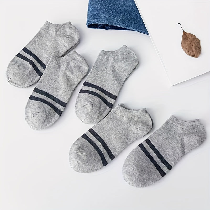 5 pairs of men's low-cut athletic socks in white, navy blue, black, gray, and light green, designed for breathability and moisture-wicking in spring and summer.