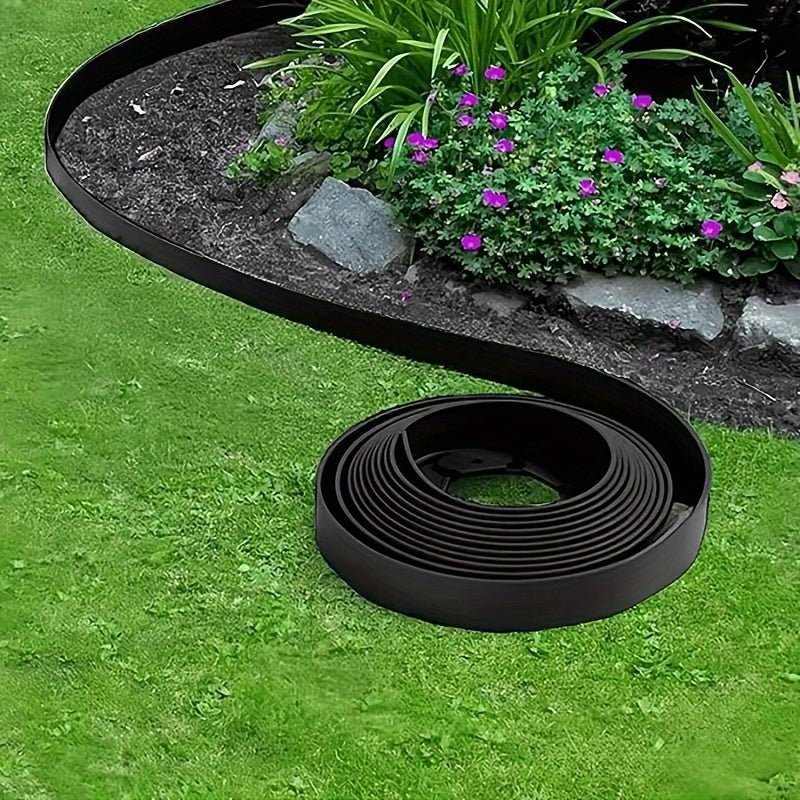 10m black PE garden edging with 30 sturdy anchoring pegs for lawn and garden separation.