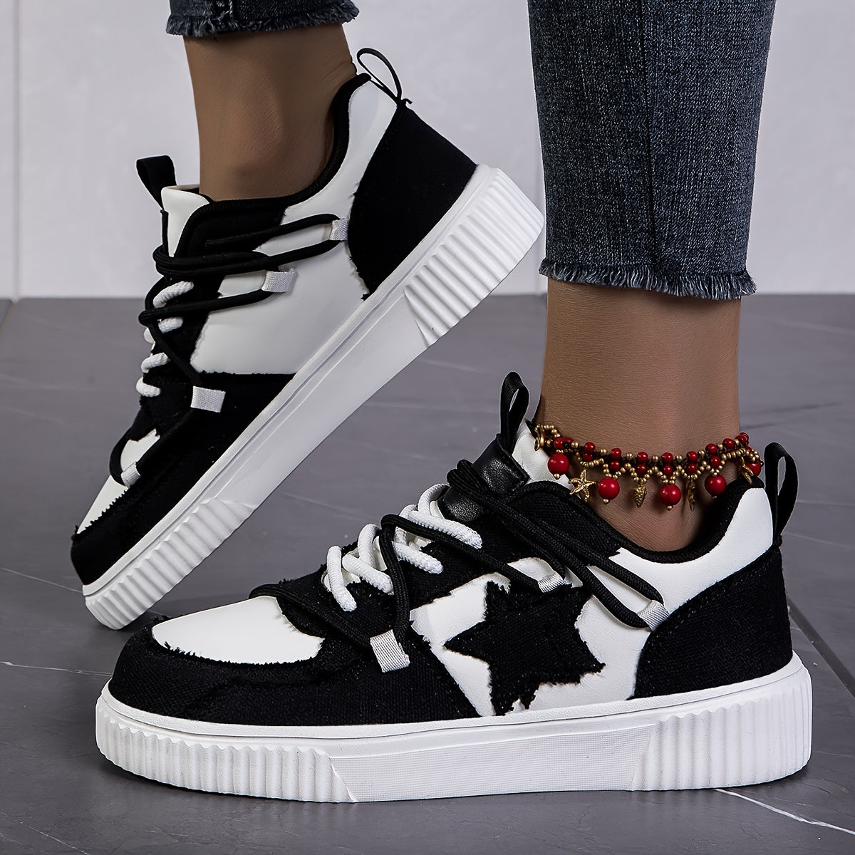 Women's lace-up platform sneakers for casual wear, with soft soles and comfortable low-top design for walking.