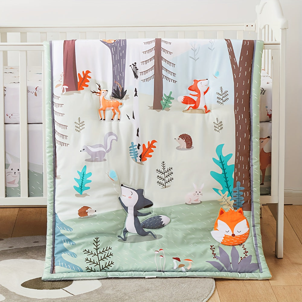 BEEWEED Woodland Animals Print Crib Quilt - Perfect for Kids' Nursery, Made with Breathable Polyester Fiber, Suitable for All Seasons, Ultra Cozy and Gentle on Skin. Great for Kindergarten Bedroom Decoration and Christmas Gift.