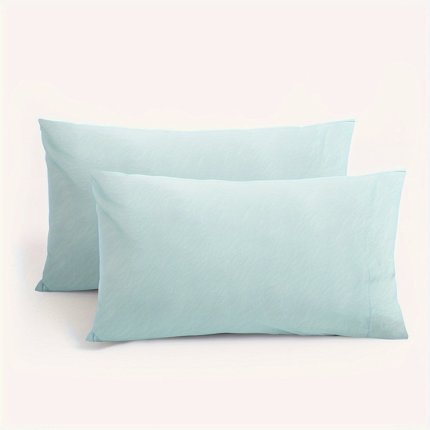 Stretchable on all sides, these 2-piece Stretch Pillow Cases feature a super soft feel and come with an envelope closure. They are designed to resist wrinkles, fading, and stains, making them a durable option for protecting your pillows.