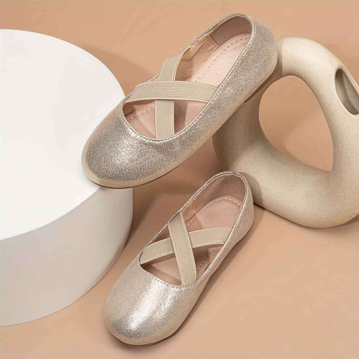 Ballet shoes for girls with elastic criss-cross straps