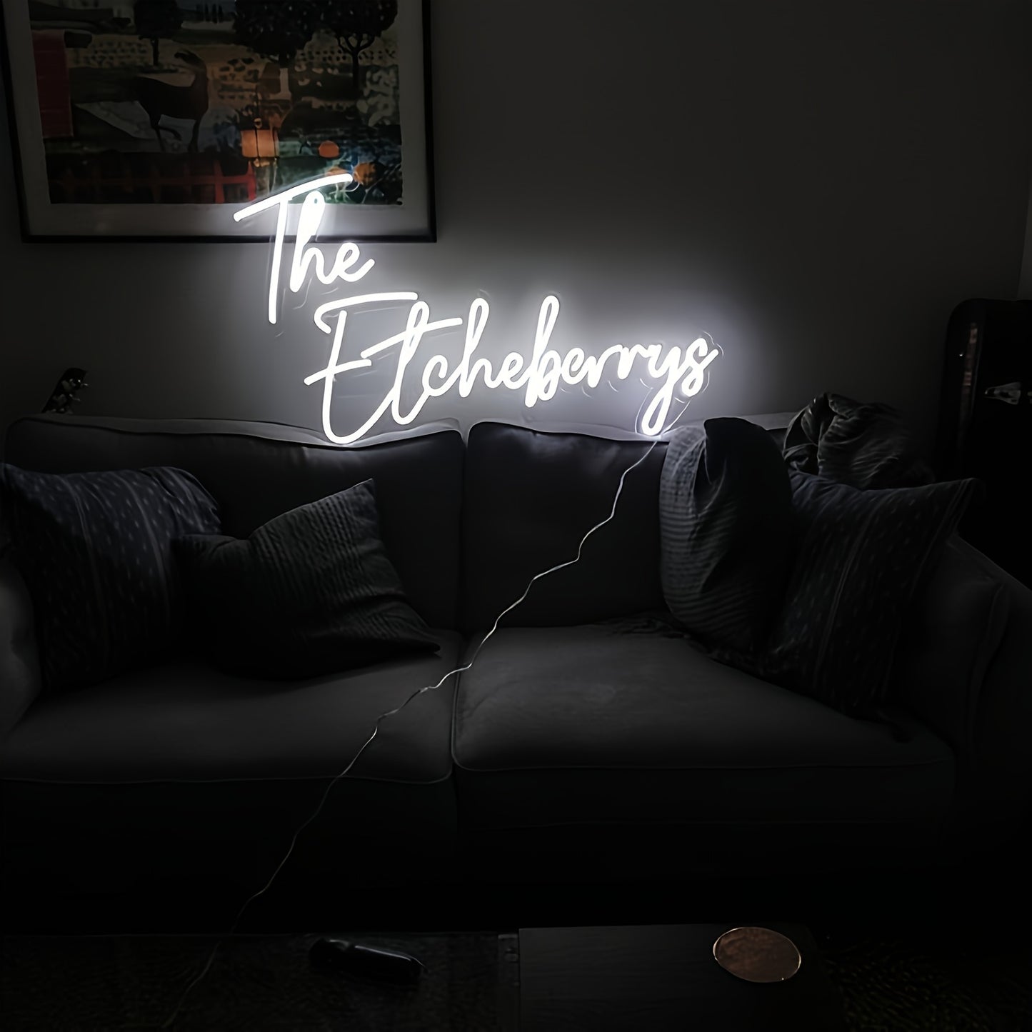 Personalized neon sign with heart and customizable letters - adjustable brightness, USB powered LED decor for any room. Great gift for special occasions.