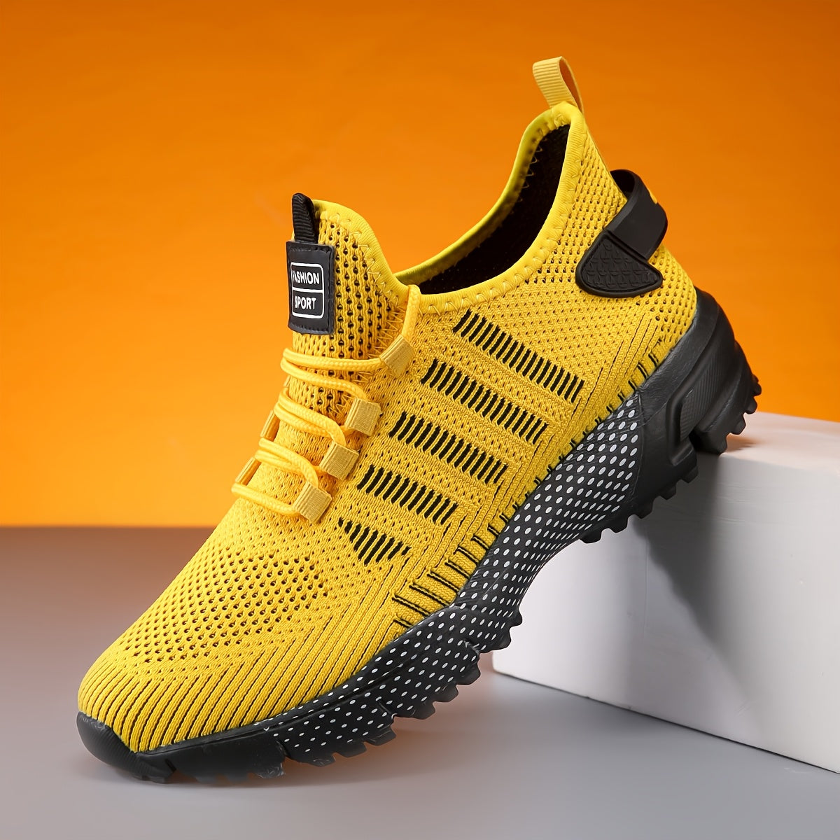 Breathable non-slip sneakers for men - perfect for spring/summer activities and workouts.