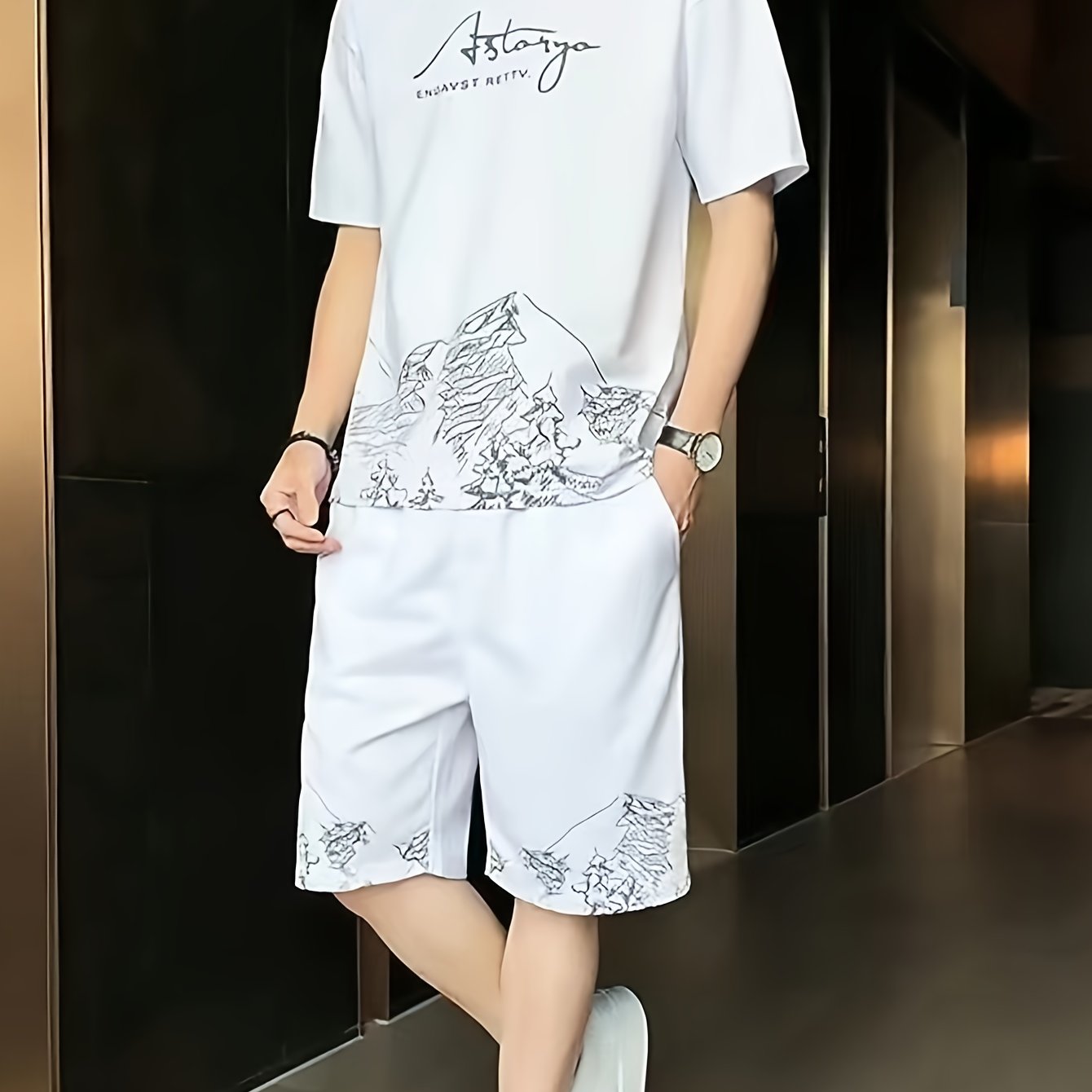 Men's casual 2-piece set: short sleeve t-shirt and drawstring shorts made of breathable polyester, perfect for summer fashion.