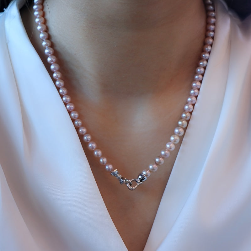 Elegant Gift: Genuine Freshwater Pearl Necklace (5-6mm) in S925 Sterling Silver, Complete with Jewelry Box. No Plating - Ideal for Daily Wear or Valentine's Day. Luxurious and Timeless.