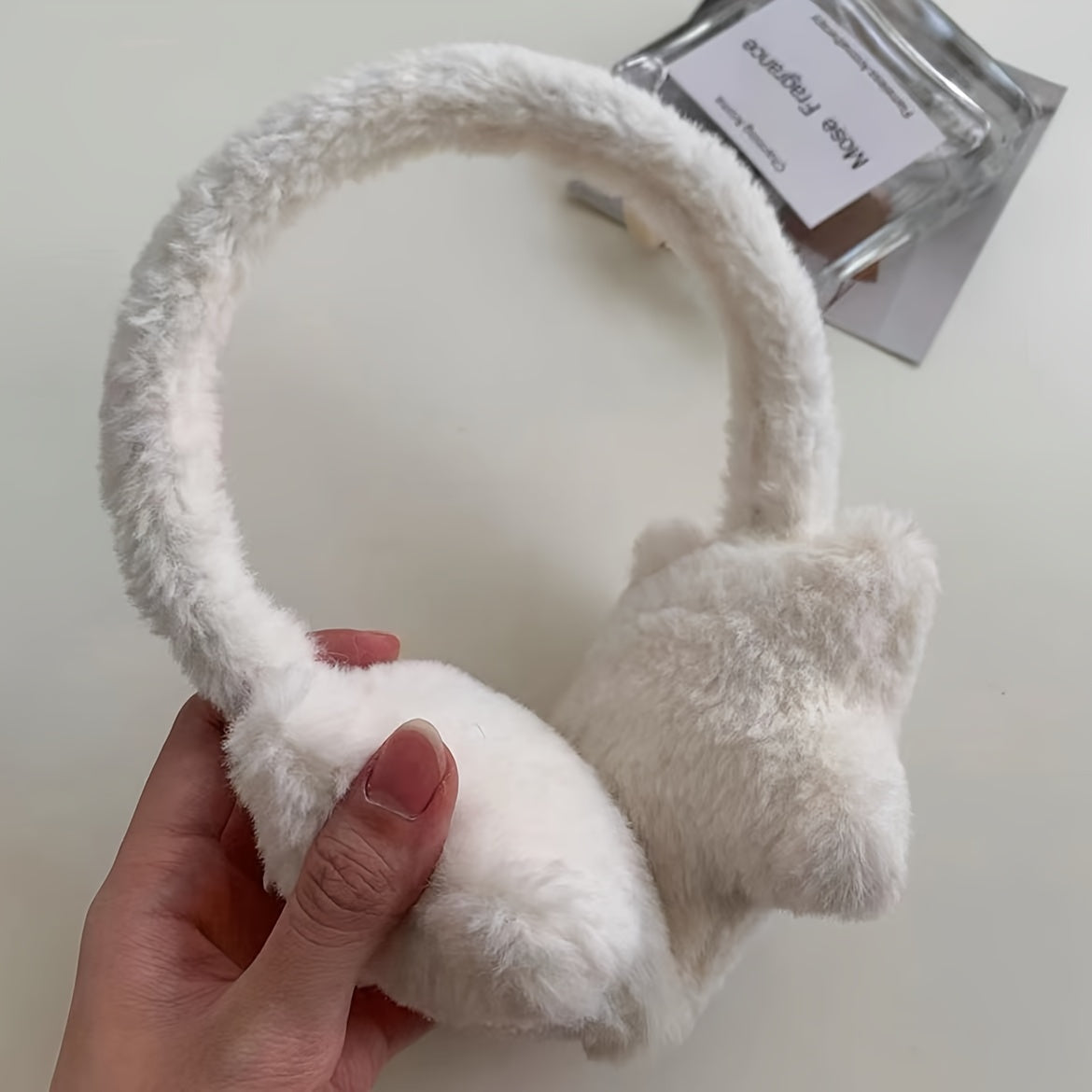 Stay warm in style with these adorable ear warmers for women! Featuring a cute star design, these winter cozy plush earmuffs are made of stretch polyester and can be hand washed for easy care. They are knitted with crochet and fabric, making them perfect