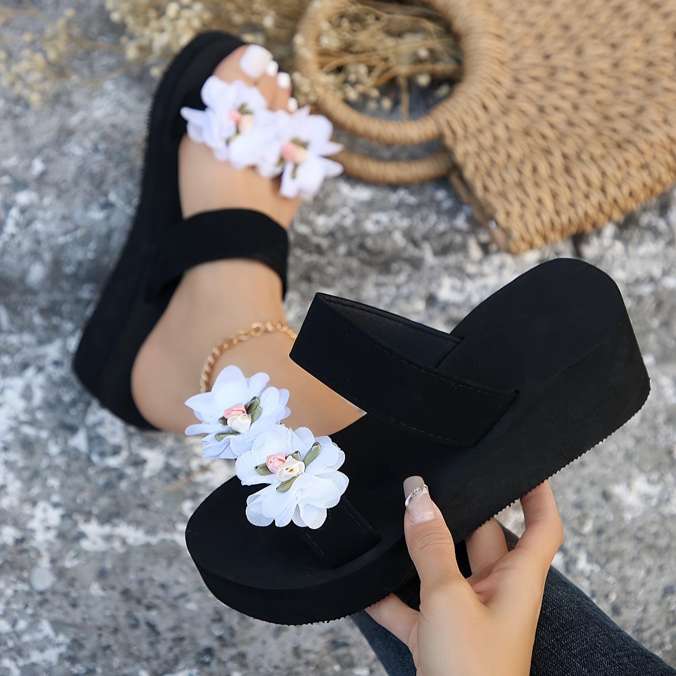 Black floral beach sandals with thick sole for women, slip-on style with EVA sole, perfect for summer casual wear