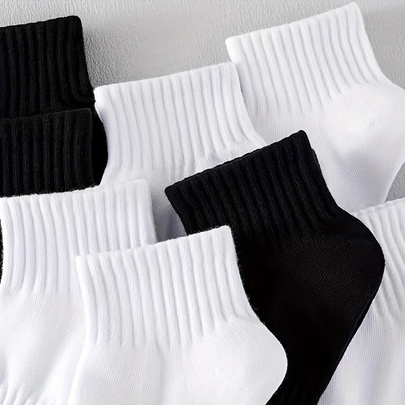 5-Pack of Unisex Breathable Ankle Socks in Black & White, made of Thin Cotton Blend with Moisture-Wicking and Anti-Odor properties, Knit fabric, Machine Washable.