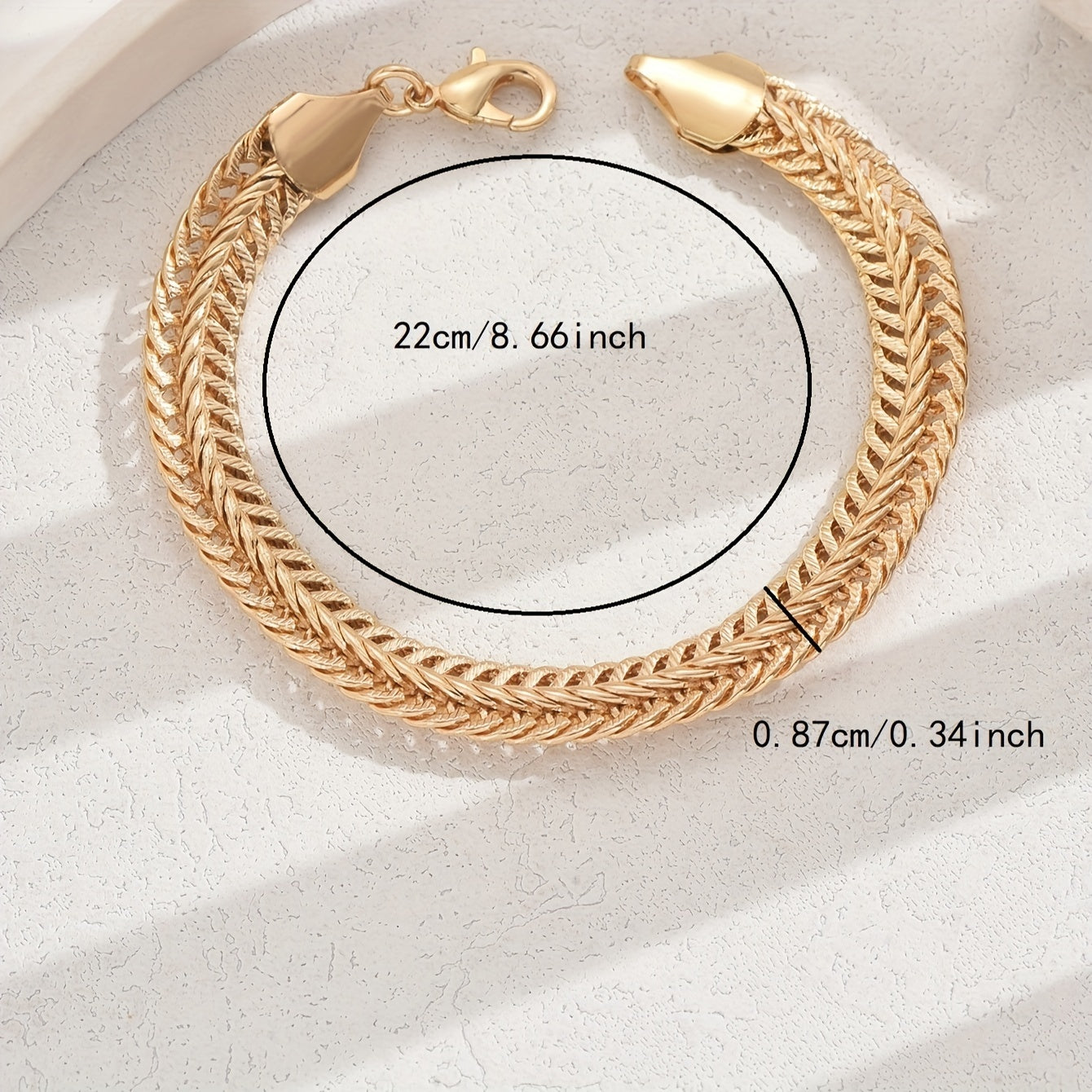 Elegant Vintage Cuban Link Bracelet: Made from 18K Gold Plated Iron, Perfect for Everyday or Special Occasions