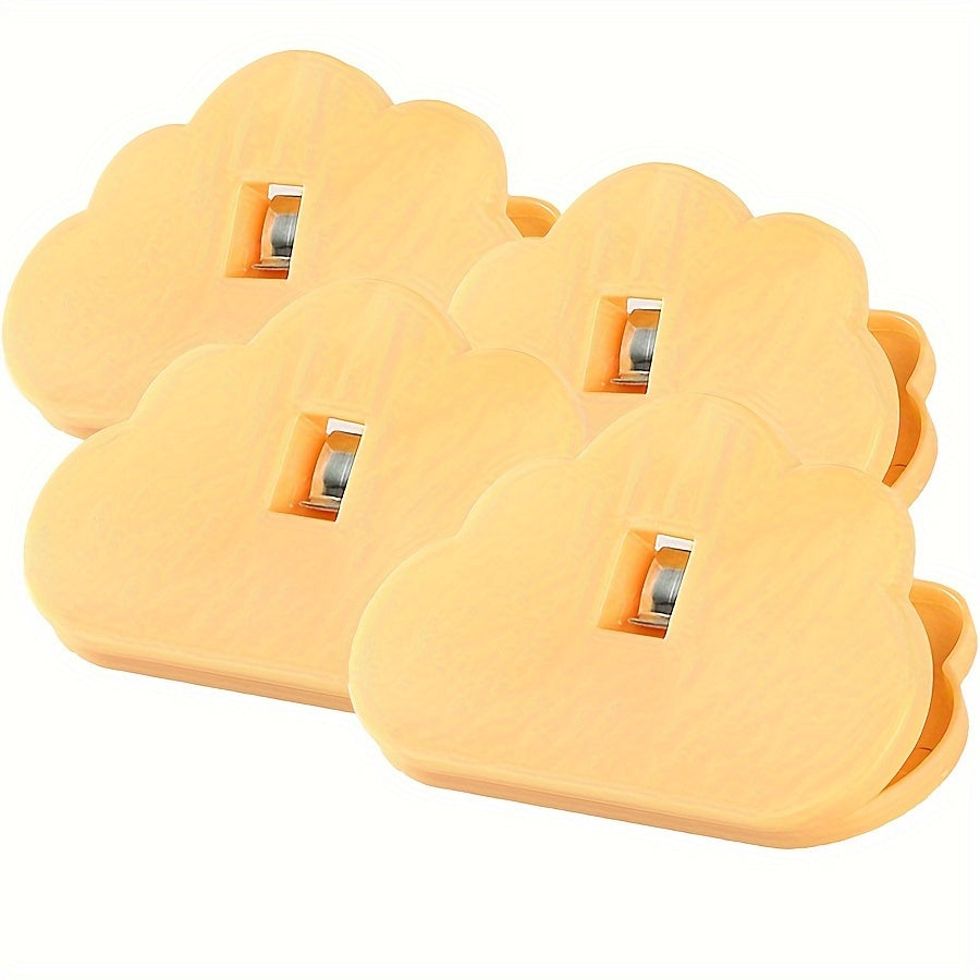 Set of 2/4 cloud shaped food bag clips for easy sealing and keeping food fresh. These clips are reusable, moisture-proof and dust-proof, and can be used on all kinds of plastic bags and snack bags, as well as kitchen storage boxes. A convenient kitchen