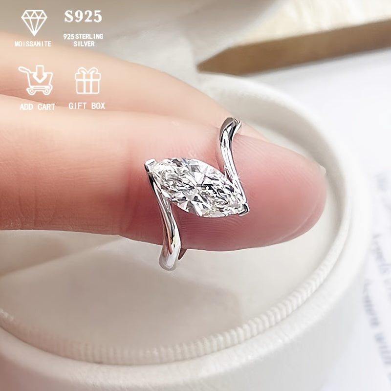 Stunning 2ct Moissanite Twist-Arm Ring for Women - Crafted with Hypoallergenic S925 Sterling Silver, Ideal for Engagement, Weddings, Valentine's Day, and Mother's Day. Includes an Elegant Gift Box and Certificate, Weighing 3.4g. Perfect as a Birthday