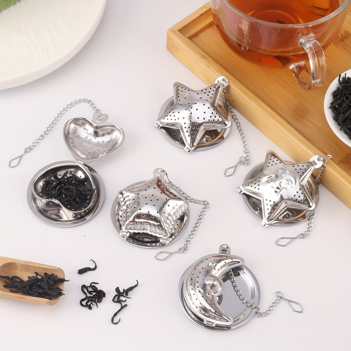 Set of 1 Stainless Steel Hanging Cup Filter Tea Ball with Tray, Available in Heart, Star, and Moon Shapes. Perfect for Ramadan Tea Time. These Creative Tea Balls in Various Shapes are Ideal for Office, Kitchen, Baking, and Special Occasions like Ramadan