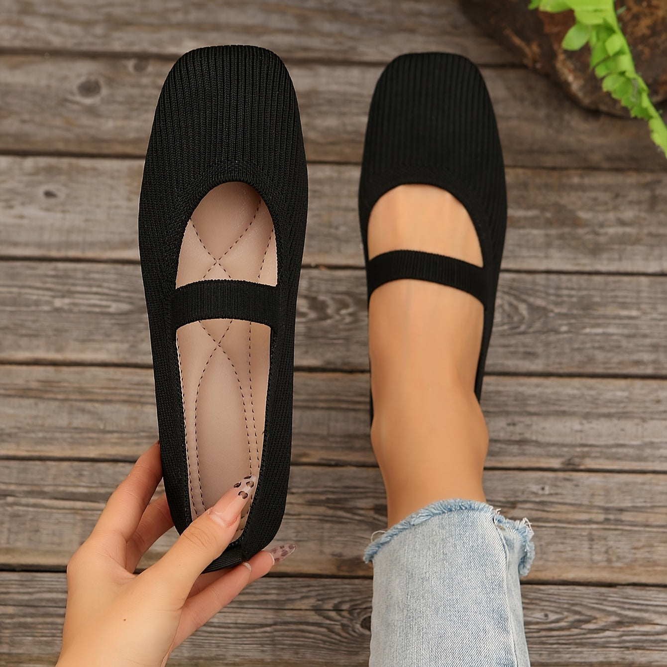 Women's casual knit flats with square toe, fabric upper, PU lining, and durable plastic sole for all seasons.