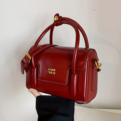 Niche Design Retro Small Square Bag, Casual and Versatile Handbag with Foreign-Style Shoulder Strap, Elegant and Fashionable for Work, Commuting, Shopping, and Dating.