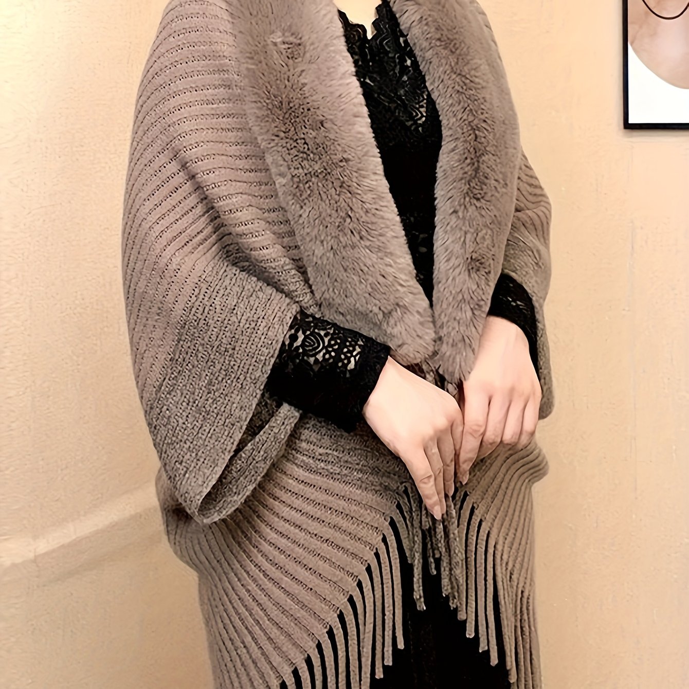 Stylish asymmetrical shawl with faux fur collar, perfect for daily wear and parties in all seasons.