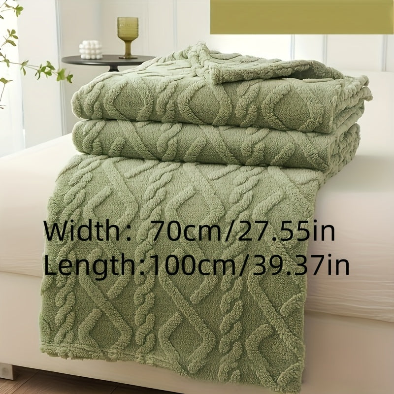 Soft, thick, and warm knitted shawl blanket with 3D design, measuring 70cm x 100cm. Hand wash only. Suitable for bed, sofa, and travel. Perfect for outdoor and home use. Ideal gift for