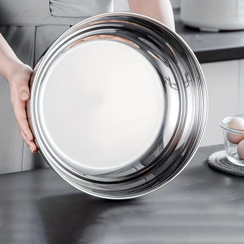 A practical kitchen set with a stainless steel basin, a spacious kneading bowl, a versatile vegetable washing basin, and a soup pot.