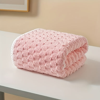 Ultra-soft microfiber towel with quick-dry, high absorbency and moire pattern. 85% polyester, 15% nylon, 320gsm. Hand wash. Ideal for bathroom, RV, sports, yoga, outdoor. Perfect Christmas gift.