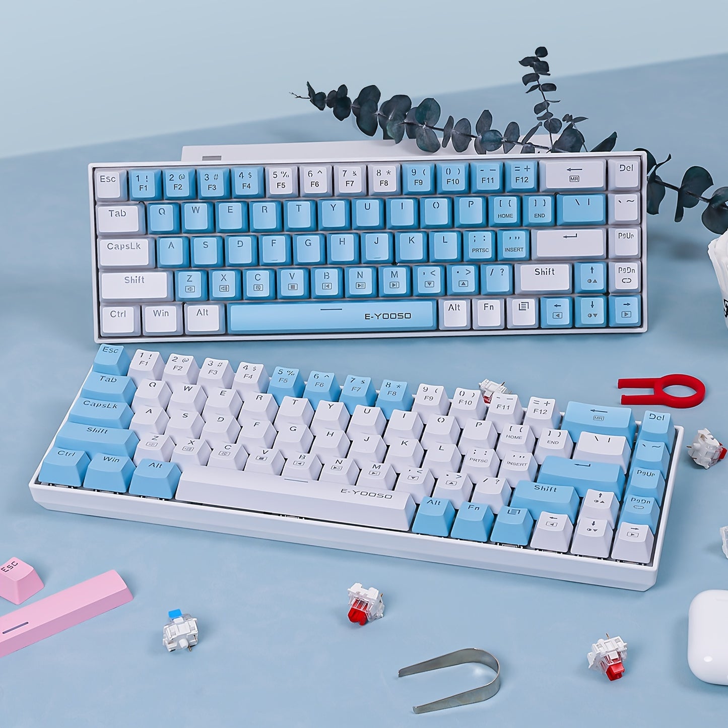 E-YOOSO Z-686 is a portable 65% mechanical gaming keyboard with backlighting and ergonomic design. It features a unique bicolor mold, compact 68 keys, and is suitable for Windows PC