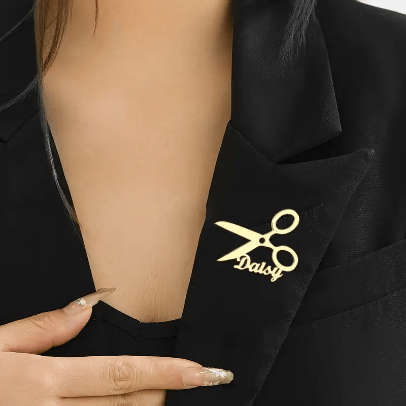 Golden plated stainless steel scissor pin with custom name, featuring an elegant boho style design. Perfect as a fashionable lapel badge or hair accessory. Great for daily use or as a gift for special occasions like Valentine's Day. Add a touch of style