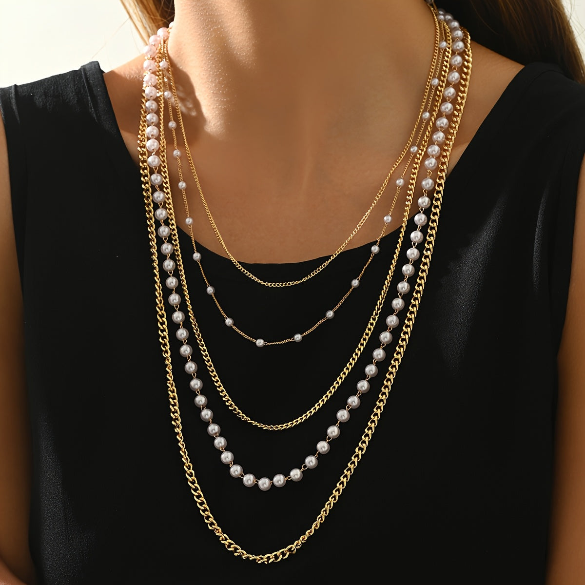 Stylish Multi-Layer Faux Pearl Necklace for Women, Featuring Classic Iron Chain, Perfect for Weddings and Banquets, Versatile All-Season Jewelry, Pearl Accent, Elegant and Chic