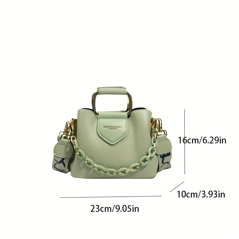 2024 New Women's Bag: Trendy, minimalist, and versatile with a unique design, perfect for a fashionable Korean style.