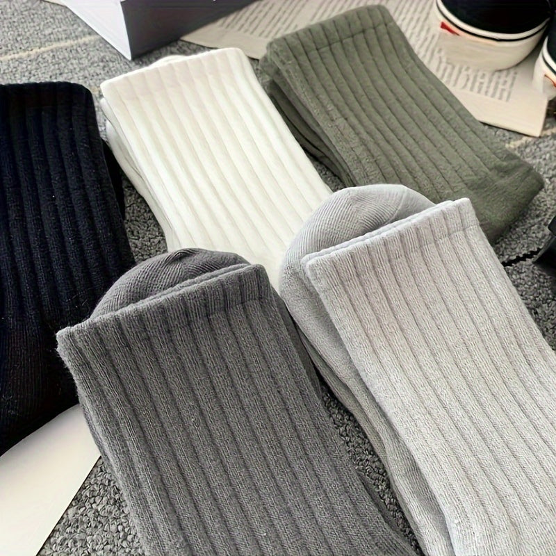 5 Men's Cotton blend crew socks for sports and casual wear.