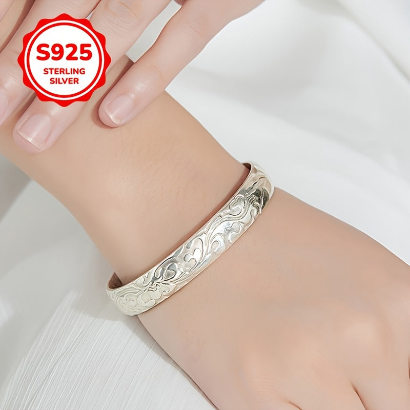 925 Sterling Silver Bangle featuring a Stylish Retro Floral Design with an Open Style