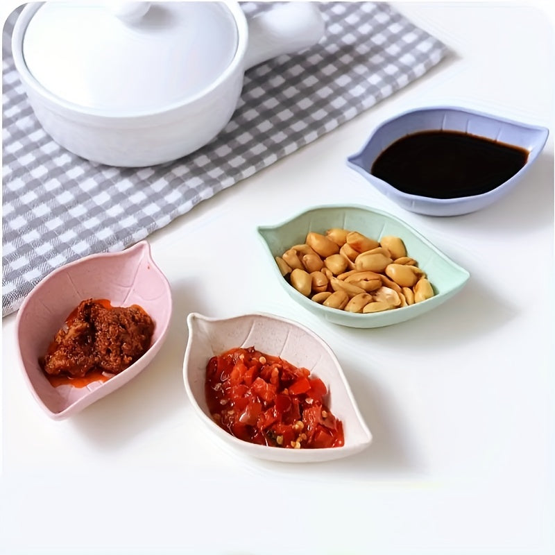 10 small leaf-shaped dishes for serving sauces, seasonings, sides, and snacks in homes, restaurants, or hotels. A versatile addition to kitchen supplies and tableware accessories.