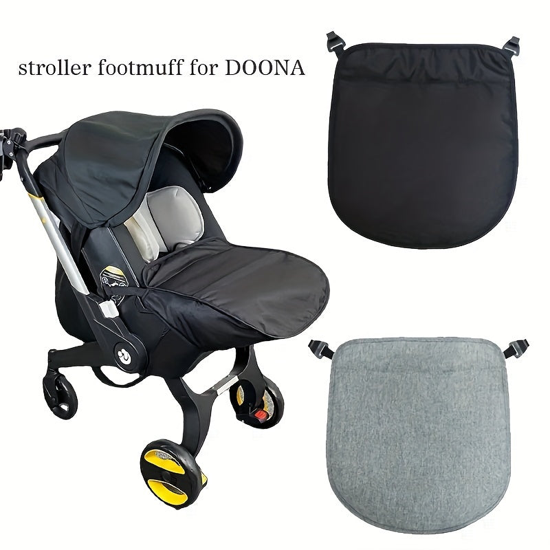 Stay cozy and warm with the Carriage Warm Foot Cover, a windproof stroller cover perfect for outdoor excursions.