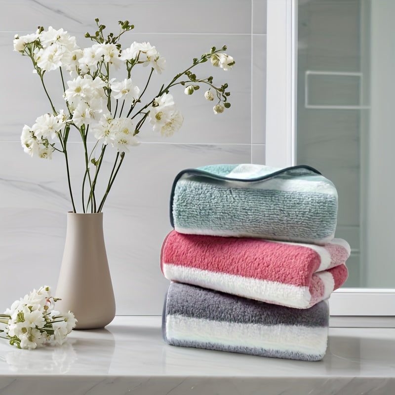 8-piece combination square towel bath set includes 4 square towels (30x30cm), 2 towels (35x75cm), and 2 large bath towels (70x140cm) in various colors and striped design. Highly absorbent, quick drying, and soft towels suitable for bathrooms, showers