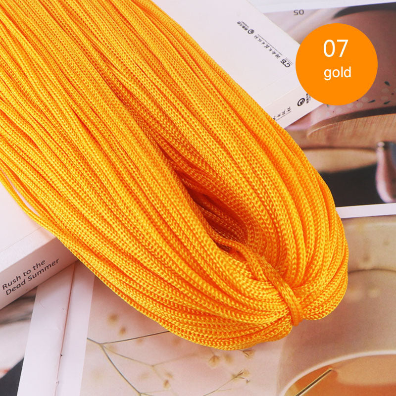 DIY loyihalari uchun nylon ip bilan to'qish: bilakuzuklar, gilamlar, shlyapalar, sumkalar va poyabzallar uchun bo'sh ip. Qo'lda tayyorlangan, yengil vazn, 200g, 3mm.