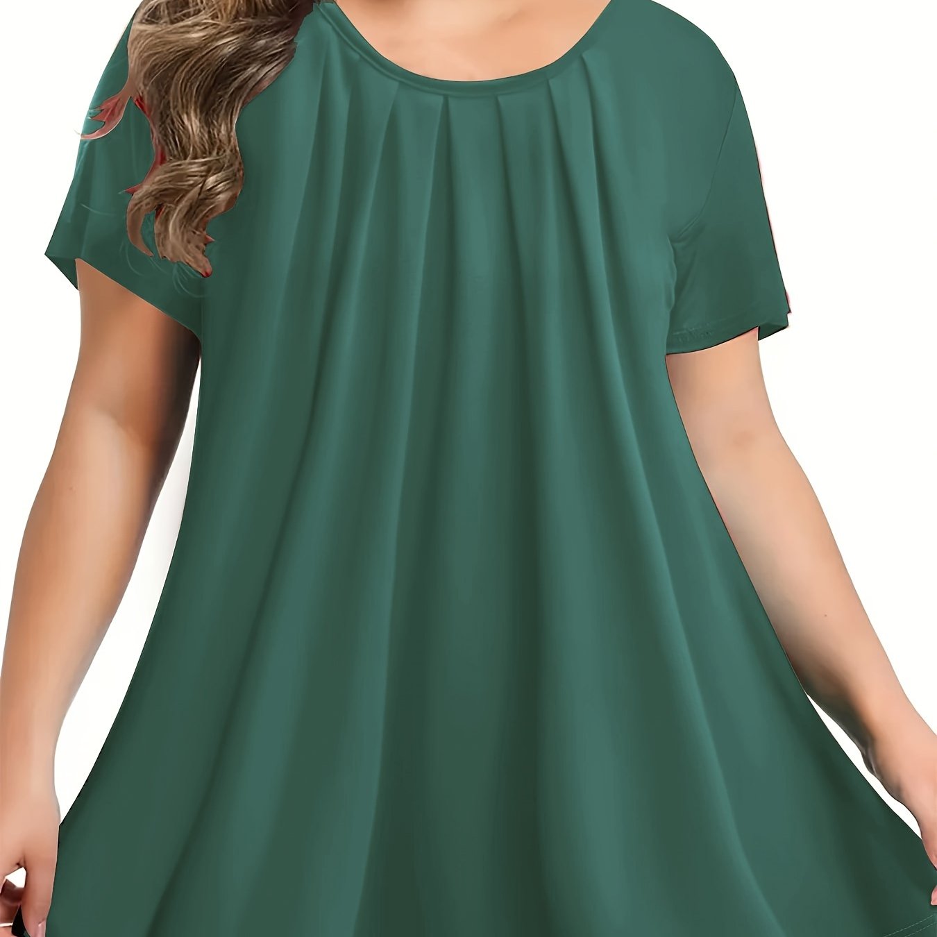 Loose-fitting round neck top for plus-size women.