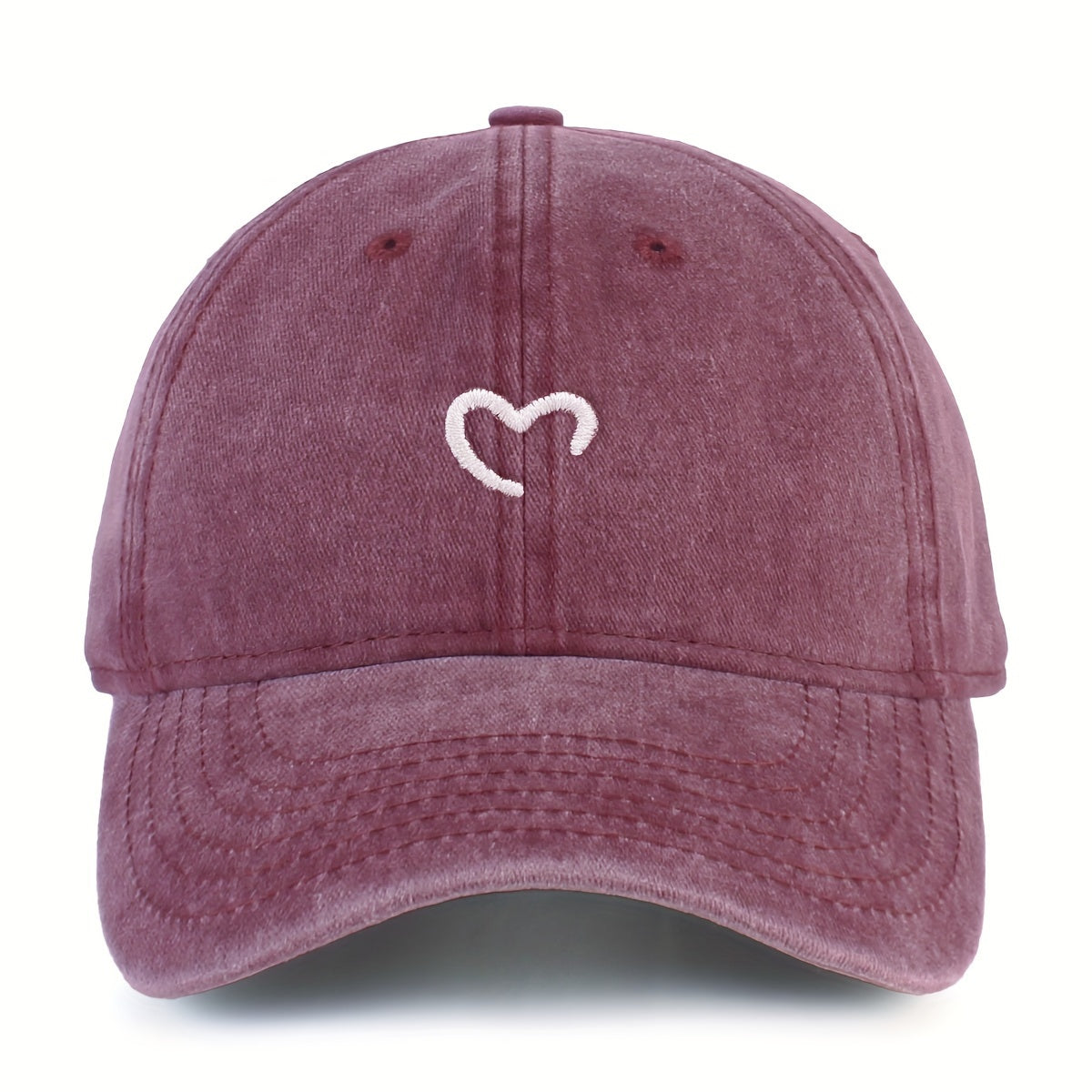 Embroidered heart baseball cap for women, with adjustable size, ideal for urban vacation.