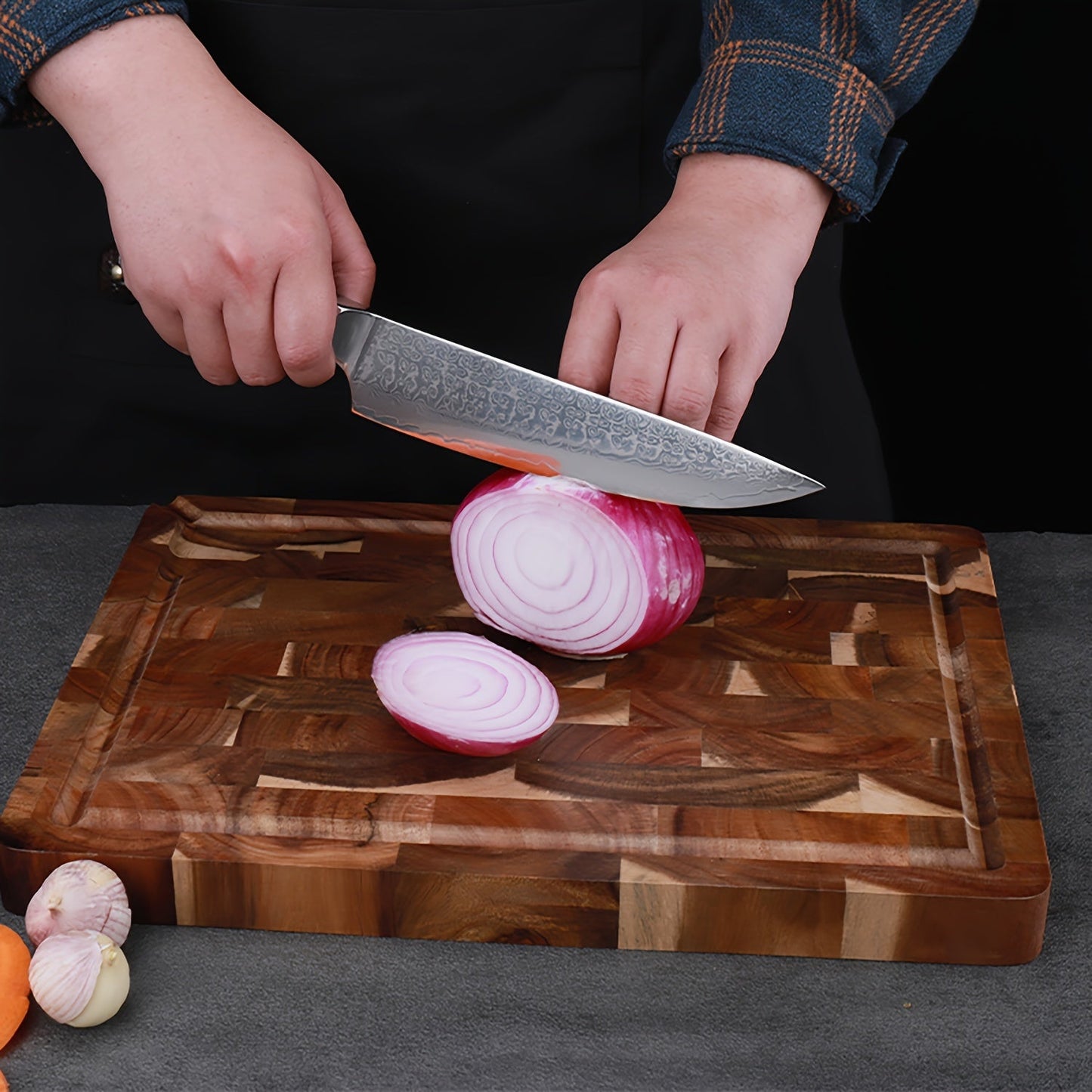 Durable Acacia Wood Cutting Board with Juice Groove - Premium Quality, Mold-Resistant Kitchen Chopping Block for Fruits and Vegetables