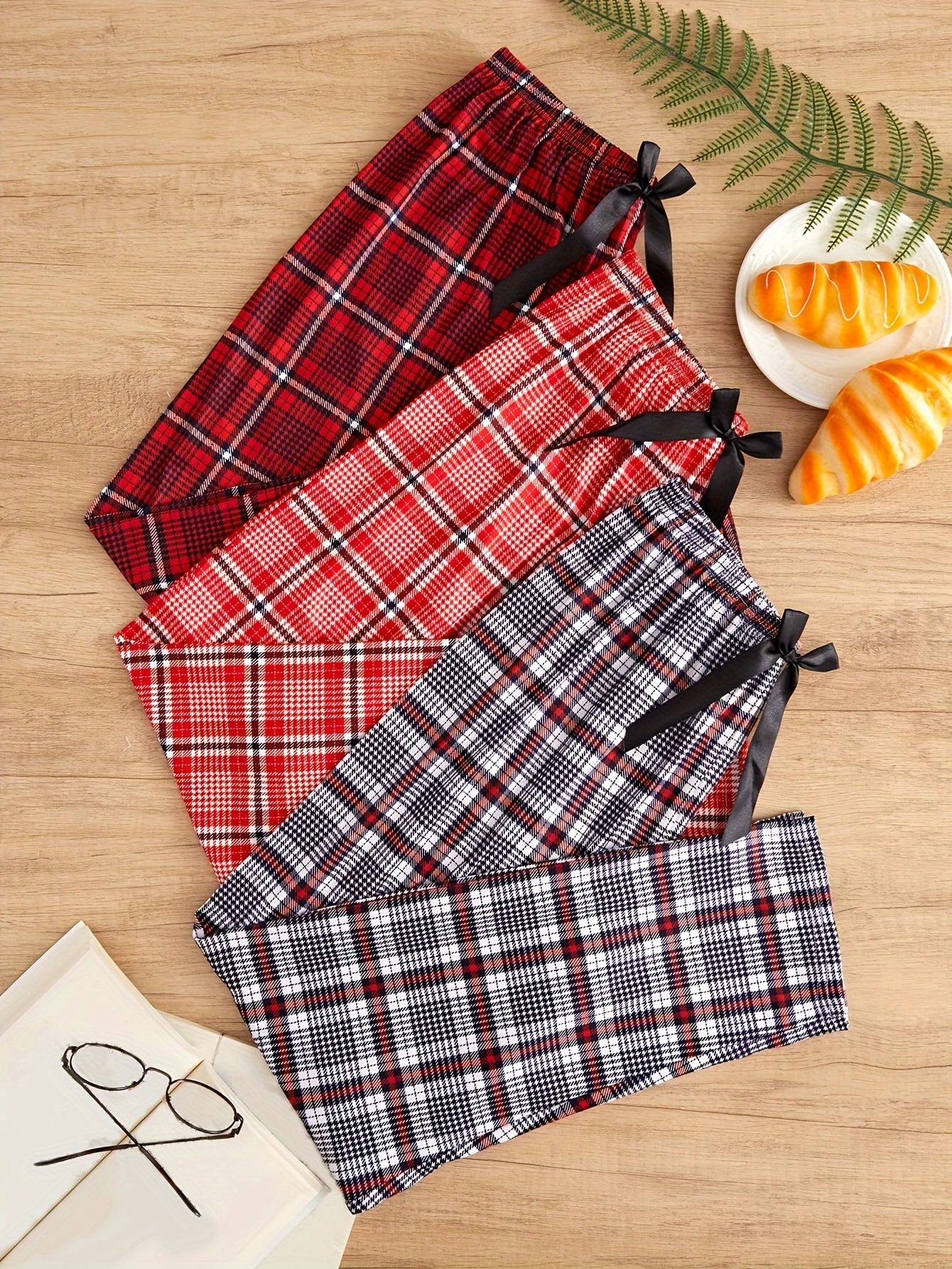 3-piece set of plaid sleep bottoms, cozy and casual home sleep pants for women's loungewear.