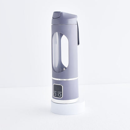 This portable USB-rechargeable blender and juicer features a convenient digital display for easy operation. With three modes to choose from, including an Easy Clean function, this blender has a powerful 12-blade design and a long-lasting 1500mAh battery.