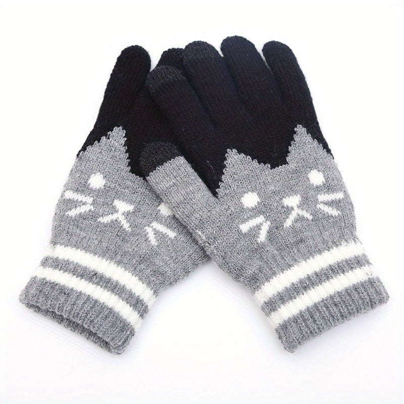 Stay warm and stylish with our Women's Winter Touch Screen Gloves featuring a cute Jacquard Cat Design. Made with flexible fingers and warm polyester material, these gloves are perfect for casual outdoor wear. Make sure to hand wash only for best