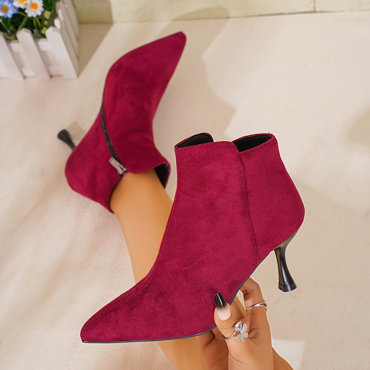 New elegant pointed velvet short boots for women, suitable for all styles.