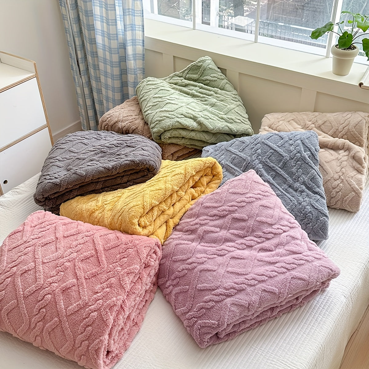 Stay cozy all winter long with our Winter Tower Velvet Double-sided Velvet Plush Blanket. This thick and warm throw is perfect for cuddling up on the couch, in the office, or while camping or traveling. It also makes a versatile gift for all seasons.