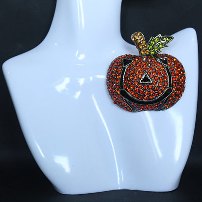 Unique Devil Smiling Pumpkin Brooch in Chic Punk Style, adorned with Sparkling Rhinestones - Crafted from Zinc Alloy, perfect for Fashion Accessories