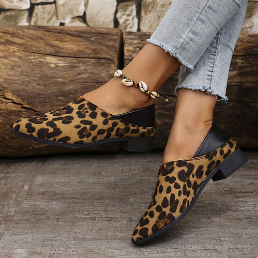 Stylish Leopard Print Women's Flats - Trendy Slip-On Shoes for All Seasons