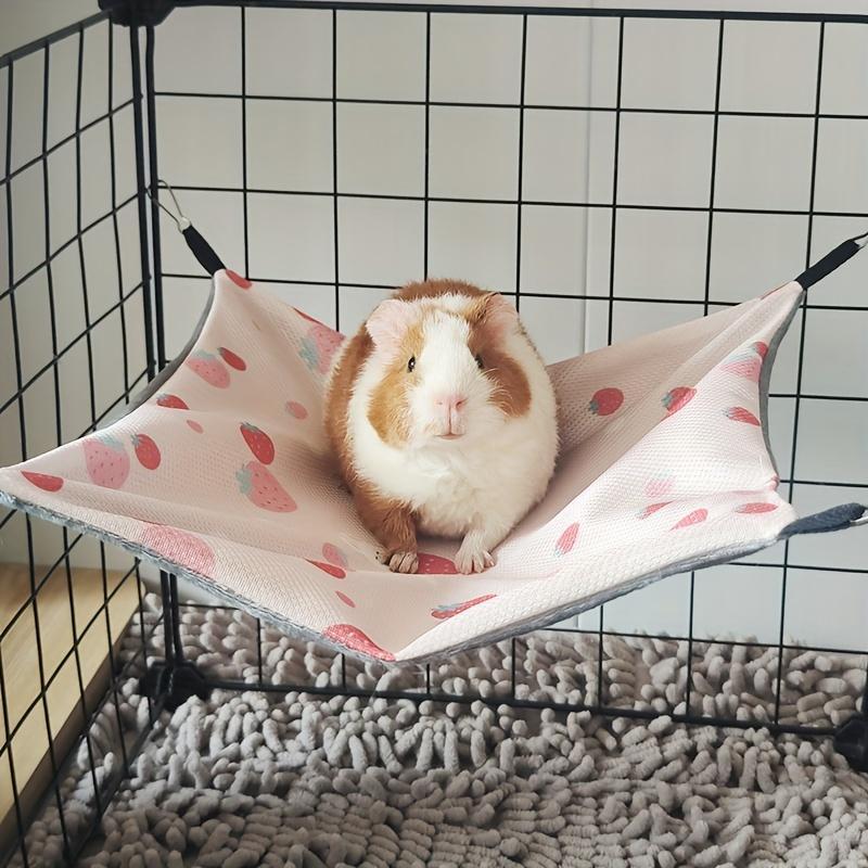 Breathable hammock for small animals, ideal for guinea pigs, rats, hamsters, and ferrets