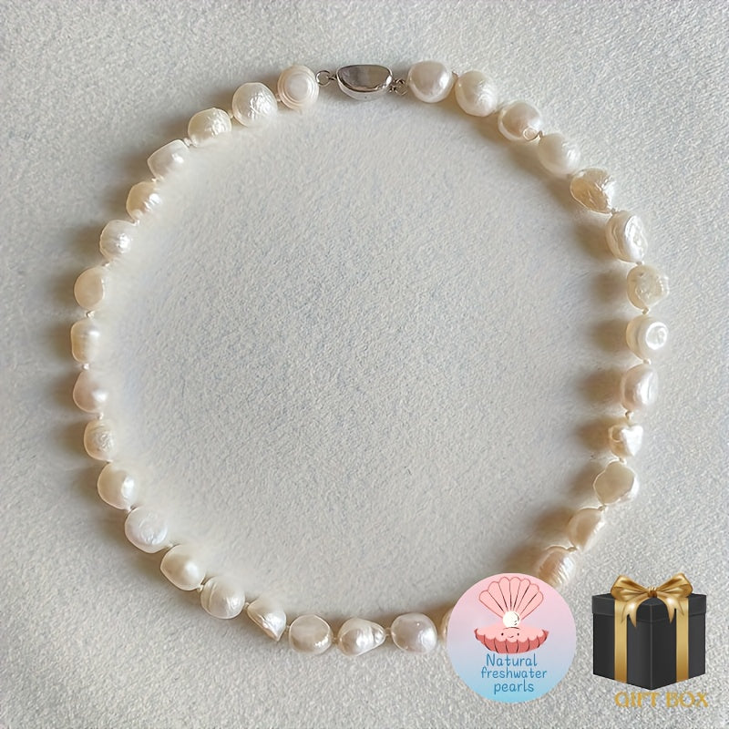 Beautiful and Stylish Pearl Necklace for Women, Featuring Natural Stones and Round Luminous Imitation Pearls, Perfect for Parties. Unique Design with Choker Chain. Makes an Ideal Gift for Wife or Girlfriend. Pearls may have slight flaws. Comes in a