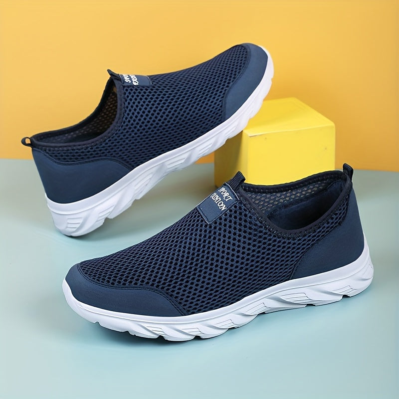 breathable slip-on men's shoes for spring/summer/autumn, large size and wear-resistant