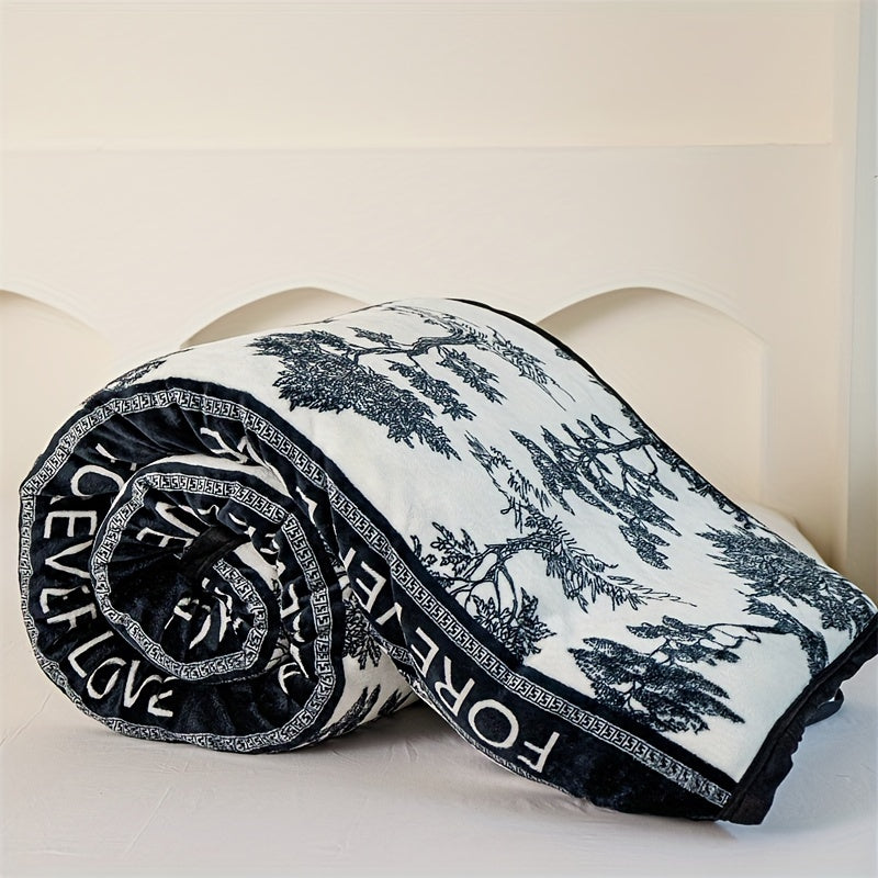 Stylish Black & White Floral Flannel Throw Blanket with Lace Embellishments - Hypoallergenic, All-Season Comfort, Machine Washable, Multiuse for Home and Pets, Made of Polyester